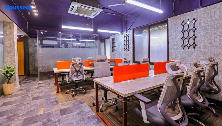 Sollace Coworks Skyline HQ